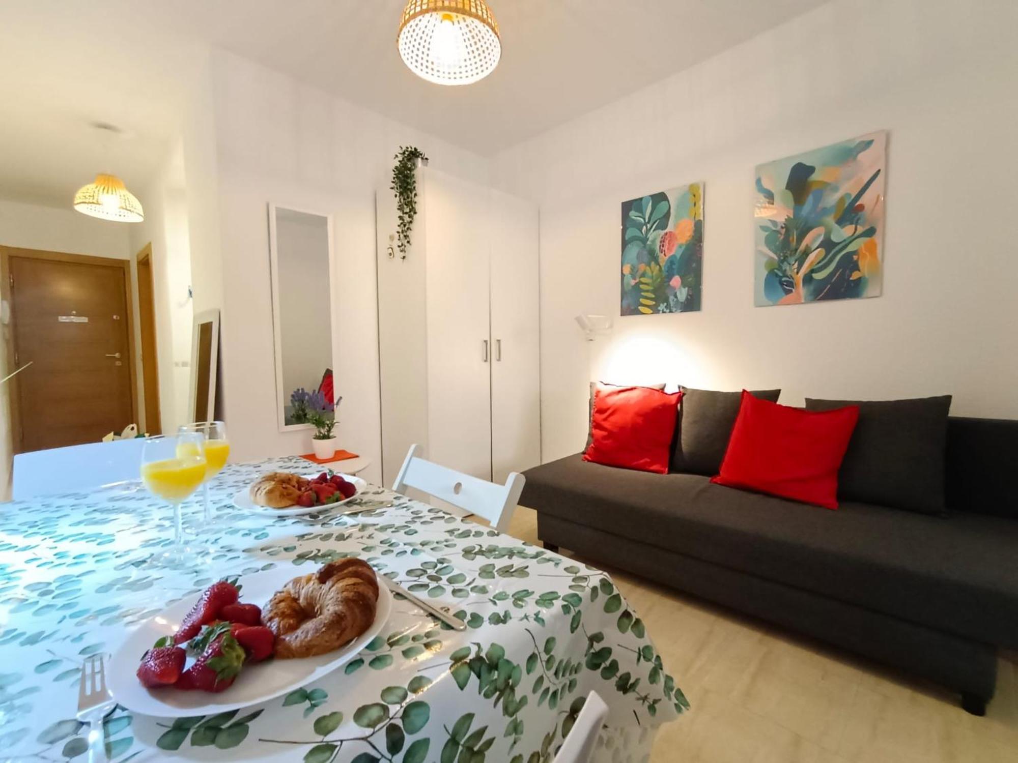 Monisimo Apartamento En Centro Historico De Malaga Con Parkingアパートメント エクステリア 写真